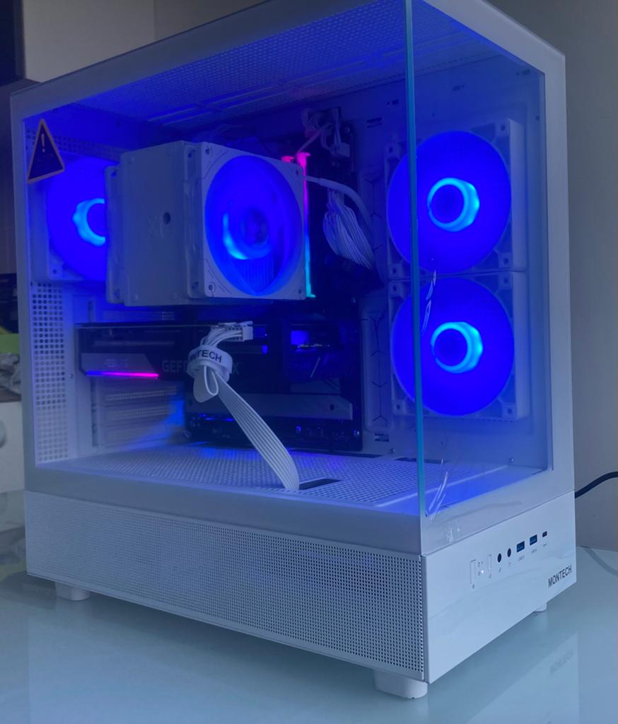 Nette game PC | Zo snel mogelijk weg | Bieden, Ophalen, Nieuw