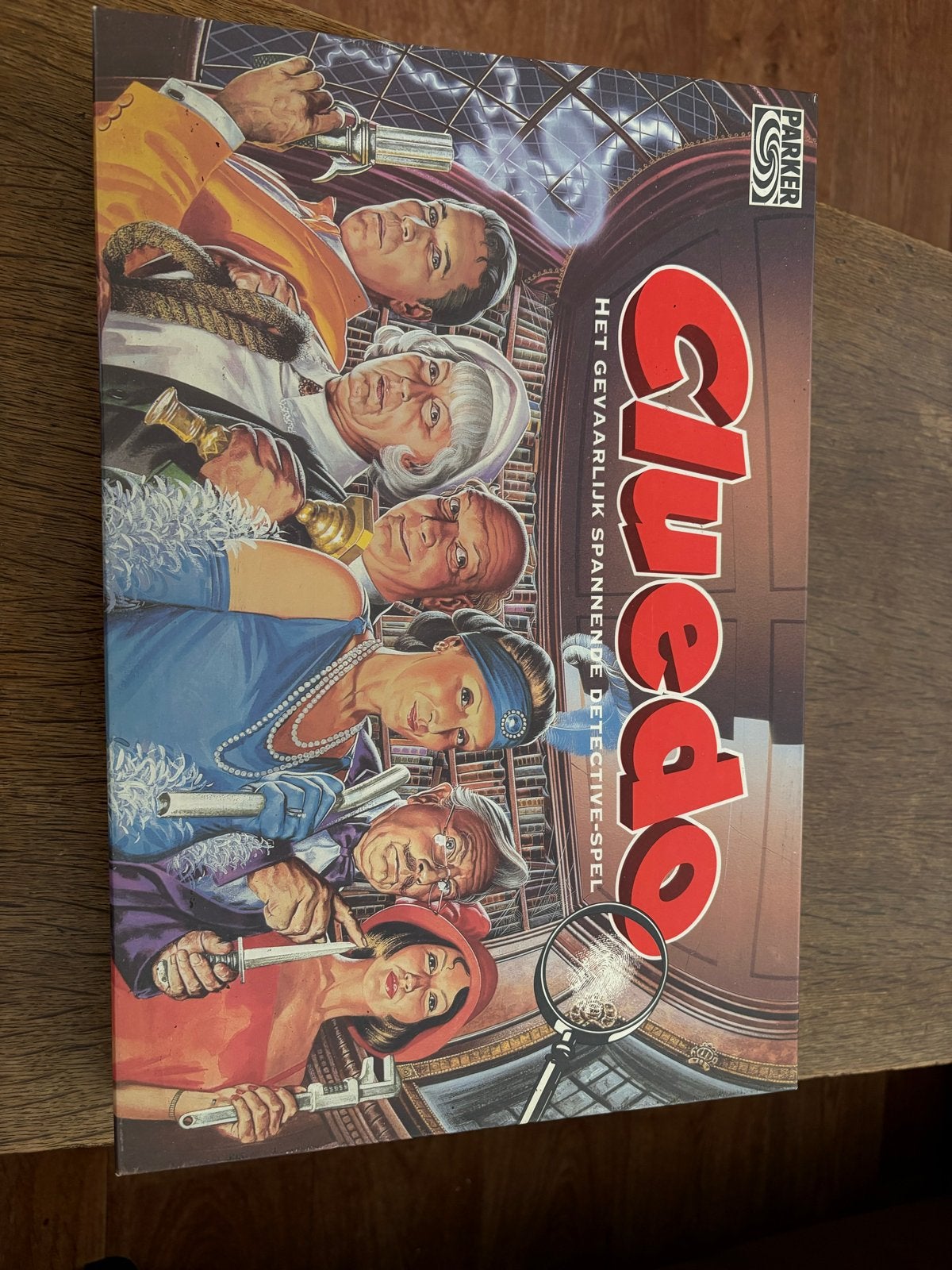 Cluedo - Het gevaarlijk spannende detective-spel, Drie of vier spelers, Ophalen of Verzenden, Gebruikt