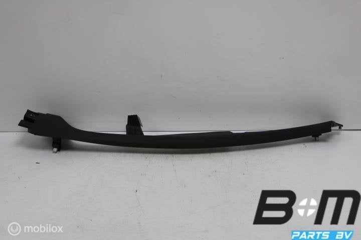 Wielkuipbekleding links onder VW Golf 7 FL 5G6867765C, Gebruikt
