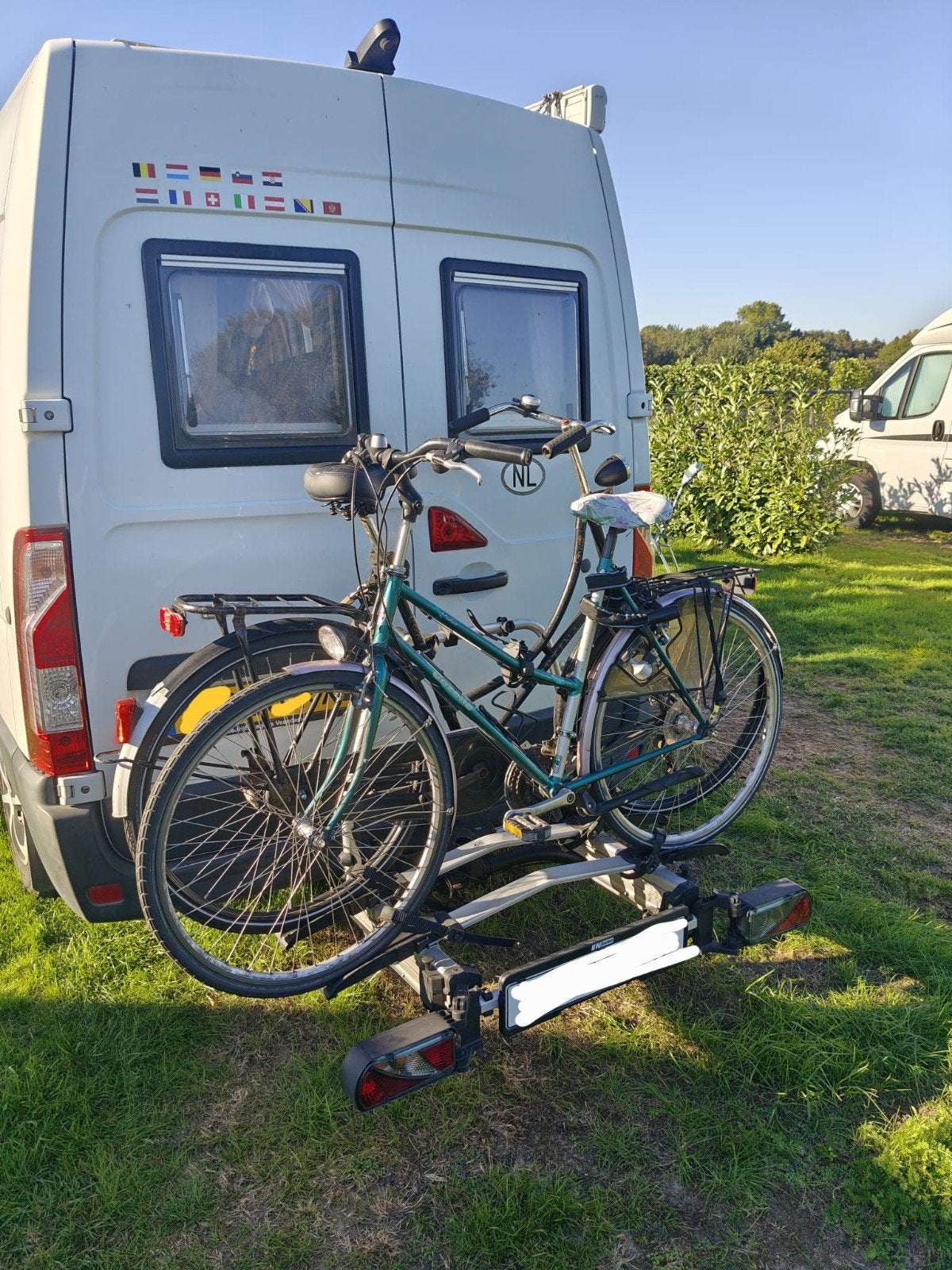 Enduro SD260 fietsendrager voor campers - deuren open, Ophalen, 2 fietsen, Zo goed als nieuw, Achterklepdrager