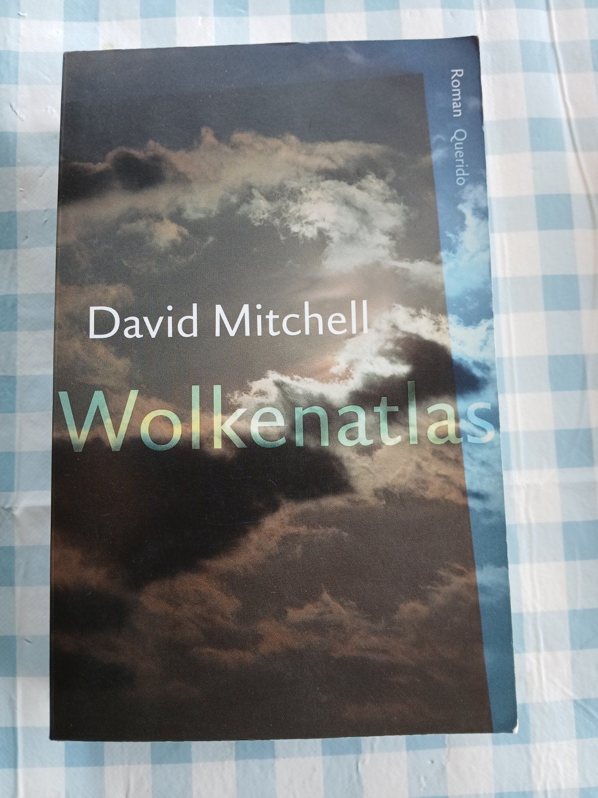Wolkenatlas - David Mitchell (Paperback), Ophalen of Verzenden, Zo goed als nieuw, David Mitchell, Nederland