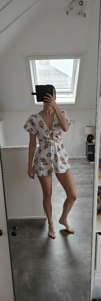 Witte Jumpsuit met print - Maat: 38/M - Nieuwstaat -, Ophalen of Verzenden, Zo goed als nieuw, Maat 38/40 (M), Wit