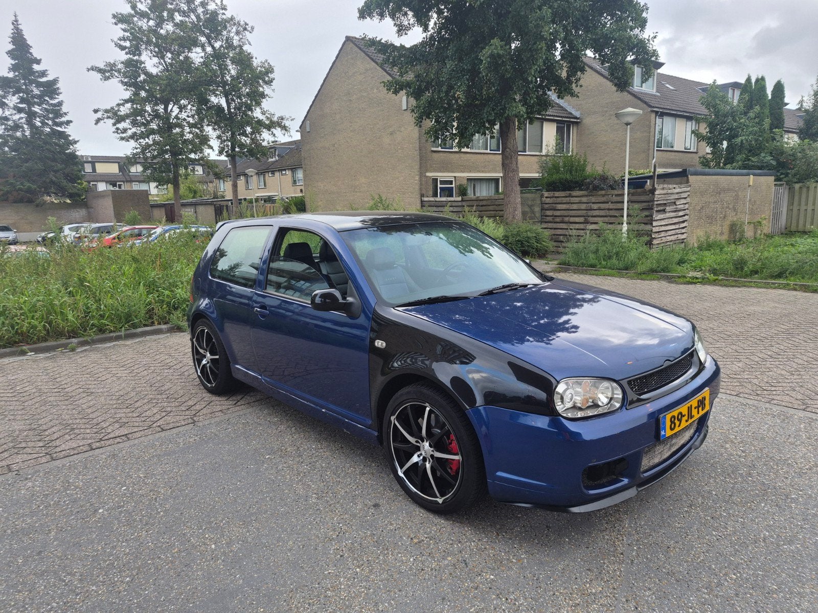 Volkswagen Golf 1.8 132KW 2002 Zwart, Voorwielaandrijving, 4 cilinders, 179 pk, Zwart