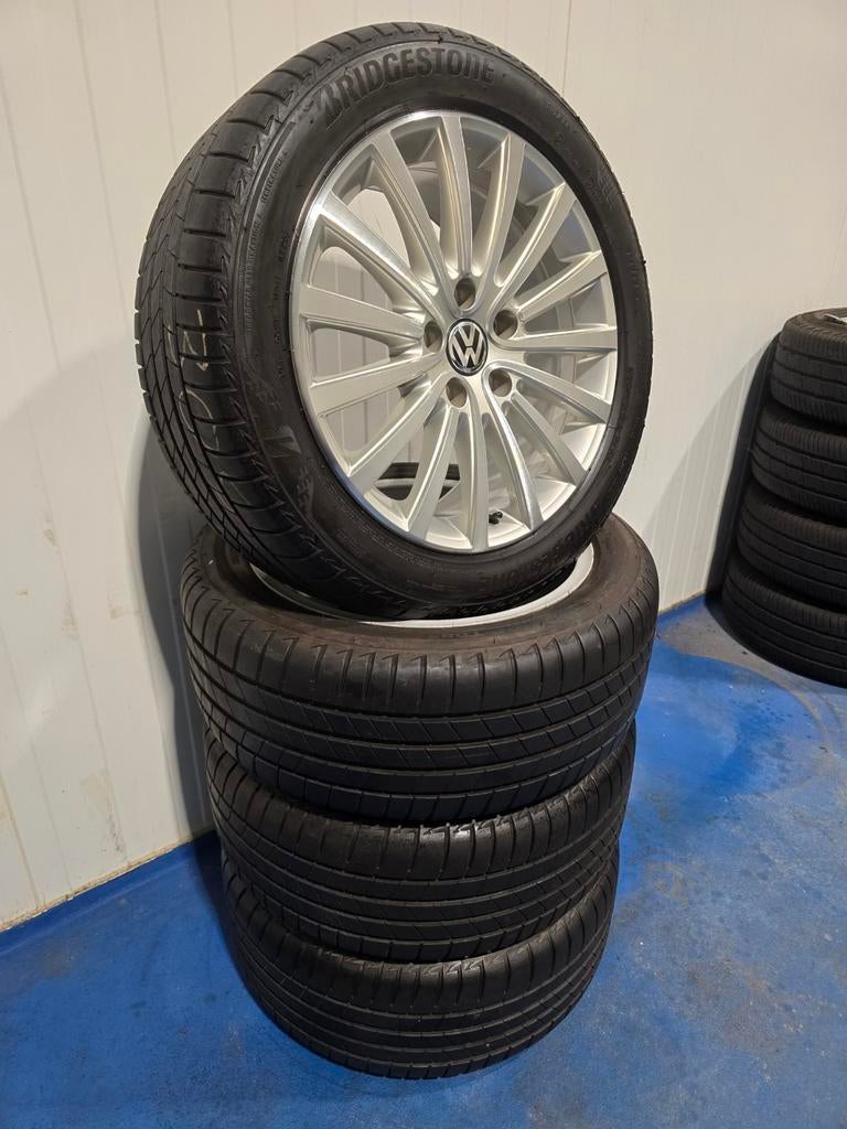 🌞Originele VW Canberra velgen 18 inch nieuwstaat T5 T6 T6GP, 18 inch, Gebruikt, 255 mm, Banden en Velgen