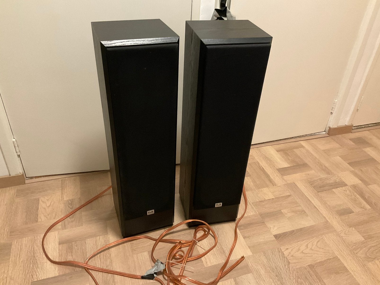 T + A Luidsprekers, Triton S 130, Ophalen of Verzenden, Zo goed als nieuw