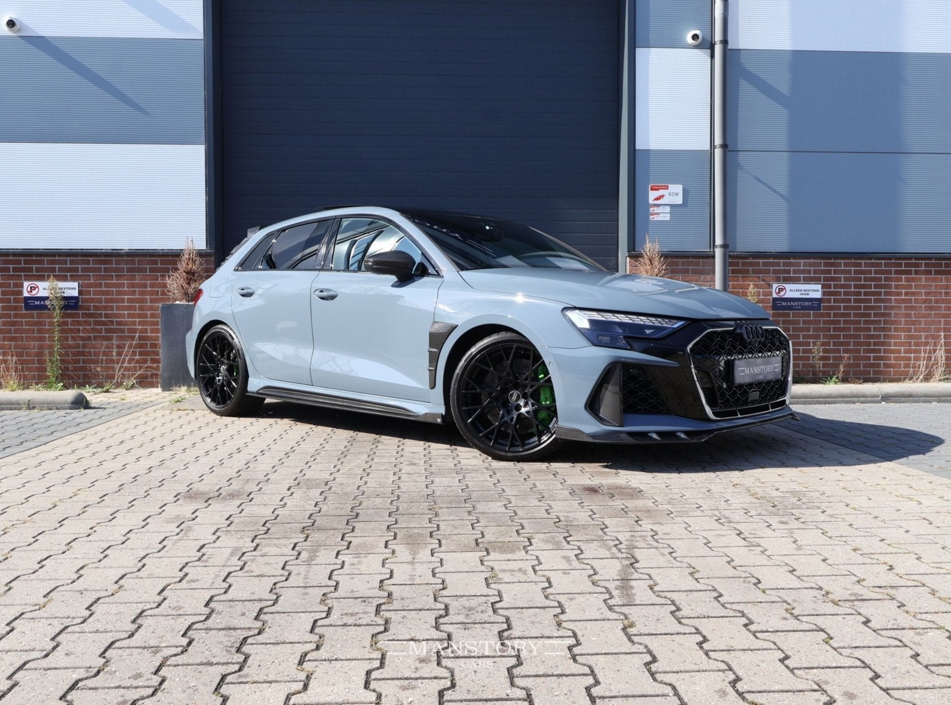 Audi 2.5 TFSI RS 3 quattro | Maxton Carbon Kit | HULK | HUD, Automaat, Verwarmde buitenspiegels, Gebruikt, Zwart