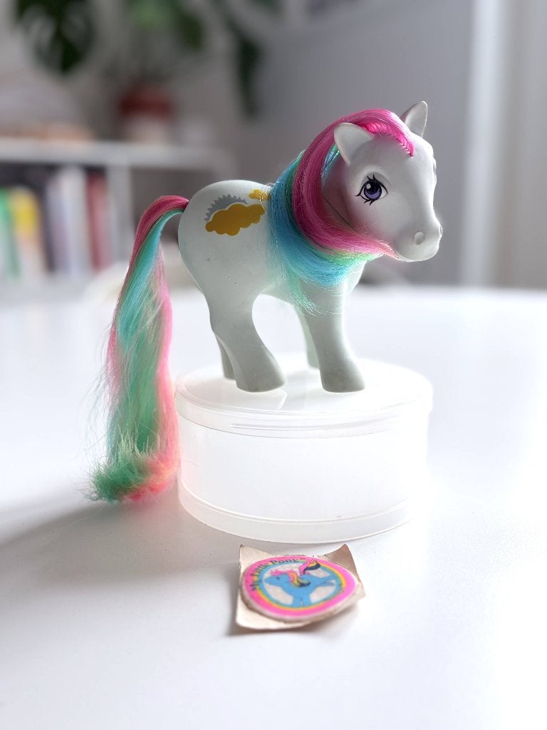 Hasbro My Little Pony Sunlight 1983 met sticker, Kinderen en Baby's, Speelgoed | My Little Pony, Ophalen of Verzenden, Gebruikt