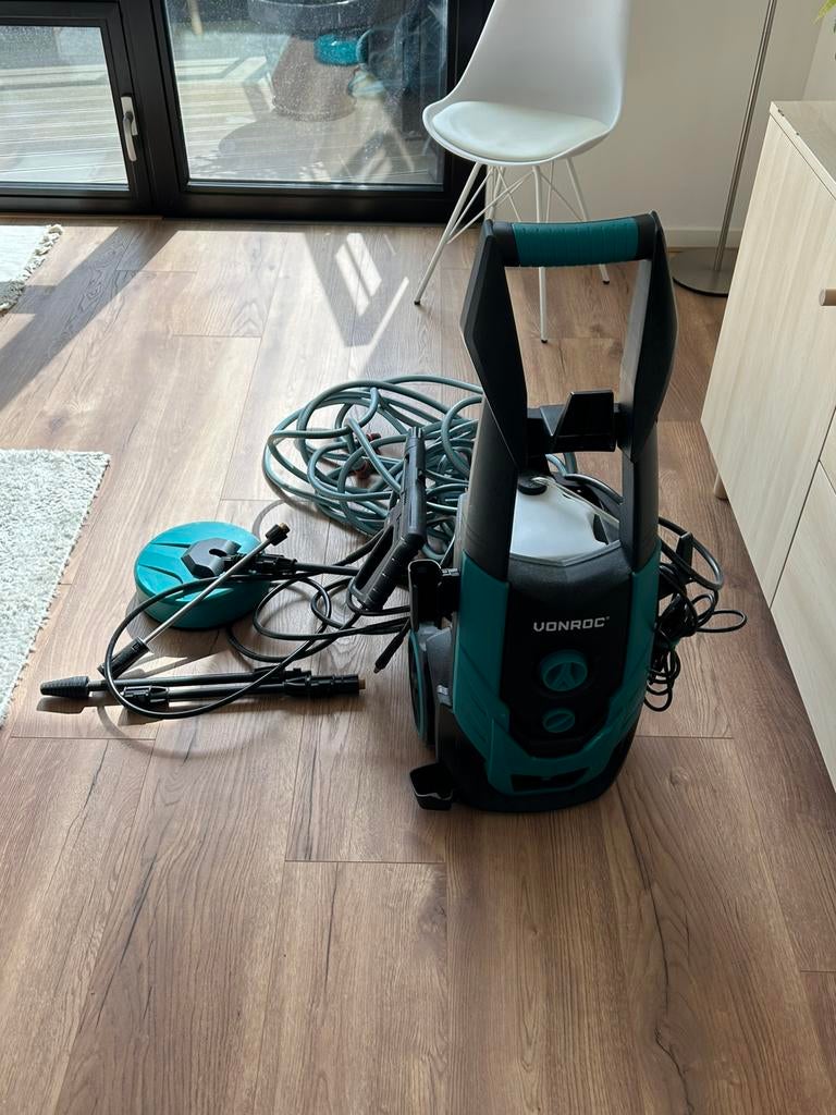 Vonroc Pressure Washer + Gardena Hose, Ophalen, Zo goed als nieuw, Elektrisch