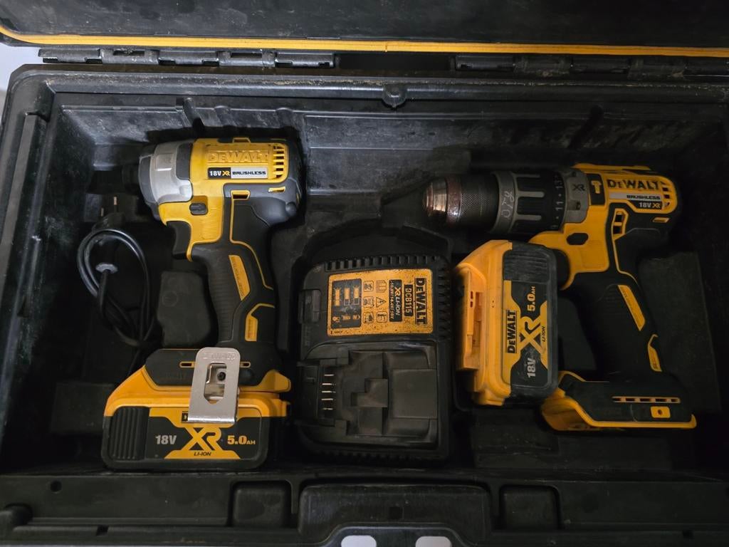 DeWalt DCK276P3 Boor/slagschroefmachine, Ophalen of Verzenden, Boor- en Schroefmachine, Variabele snelheid, Gebruikt