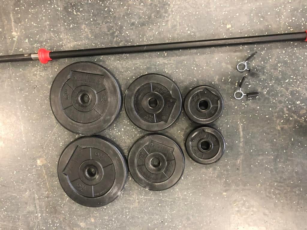 Les mills bodypump set halterstang gewichten, Sport en Fitness, Fitnessmaterialen, Gebruikt, Ophalen of Verzenden, Bodypump, Halterset