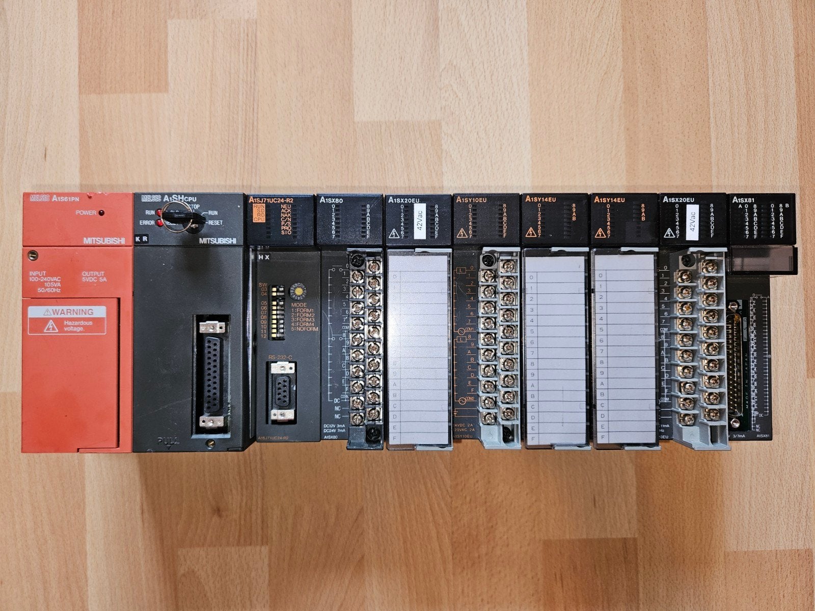 Mitsubishi MELSEC A1S PLC-systeem met diverse modules, Ophalen of Verzenden, Gebruikt