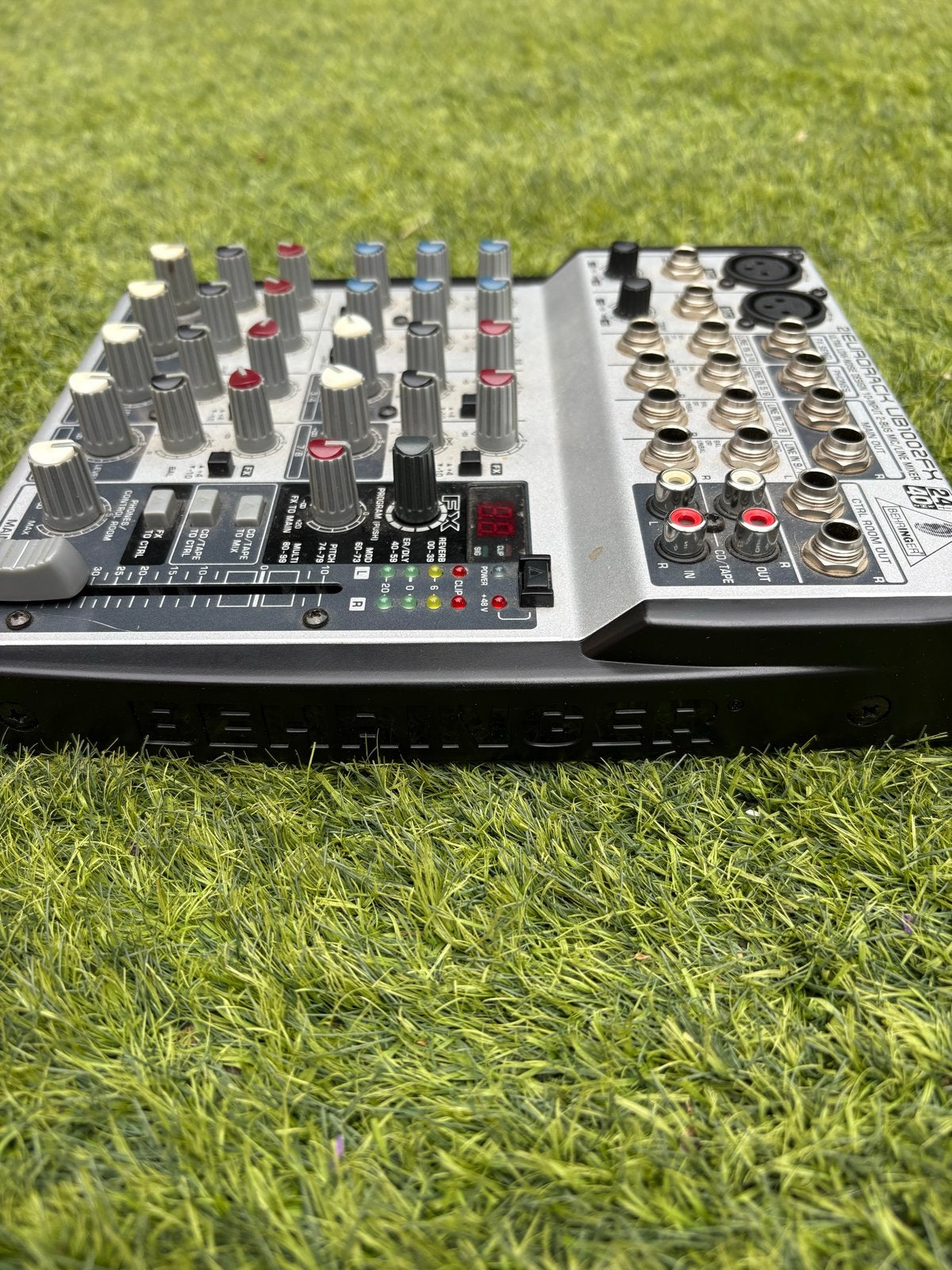 Behringer Eurorack UB1002FX Mengtafel met FX, Muziek en Instrumenten, Mengpanelen, Ophalen of Verzenden, Gebruikt, 5 tot 10 kanalen