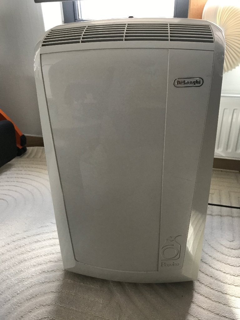 Krachtige Airco delonghi koelen en ontvochtigen van ruimtes, Witgoed en Apparatuur, Airco's, Ophalen, Gebruikt, Timer, 3 snelheden of meer