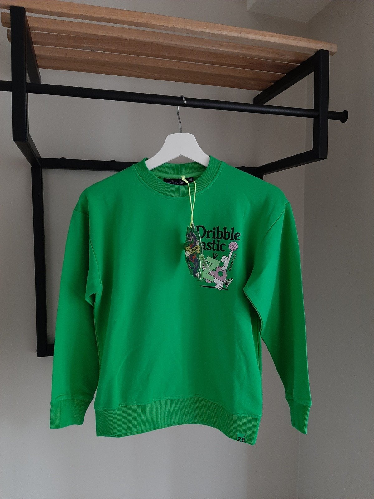 Z8 Trey Buzzing frog sweater maat 140/146 Nieuw!, Ophalen of Verzenden