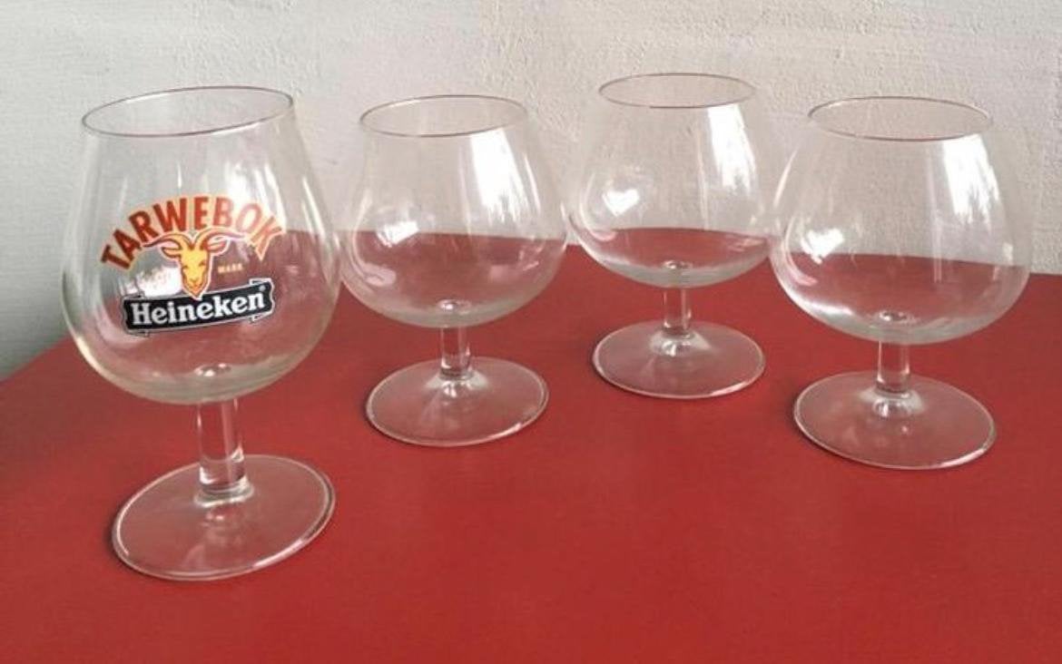 Bierglazen Heineken Tarwebok, borel glazen sets, Huis en Inrichting, Ophalen, Glas of Glazen, Overige merken, Overige stijlen