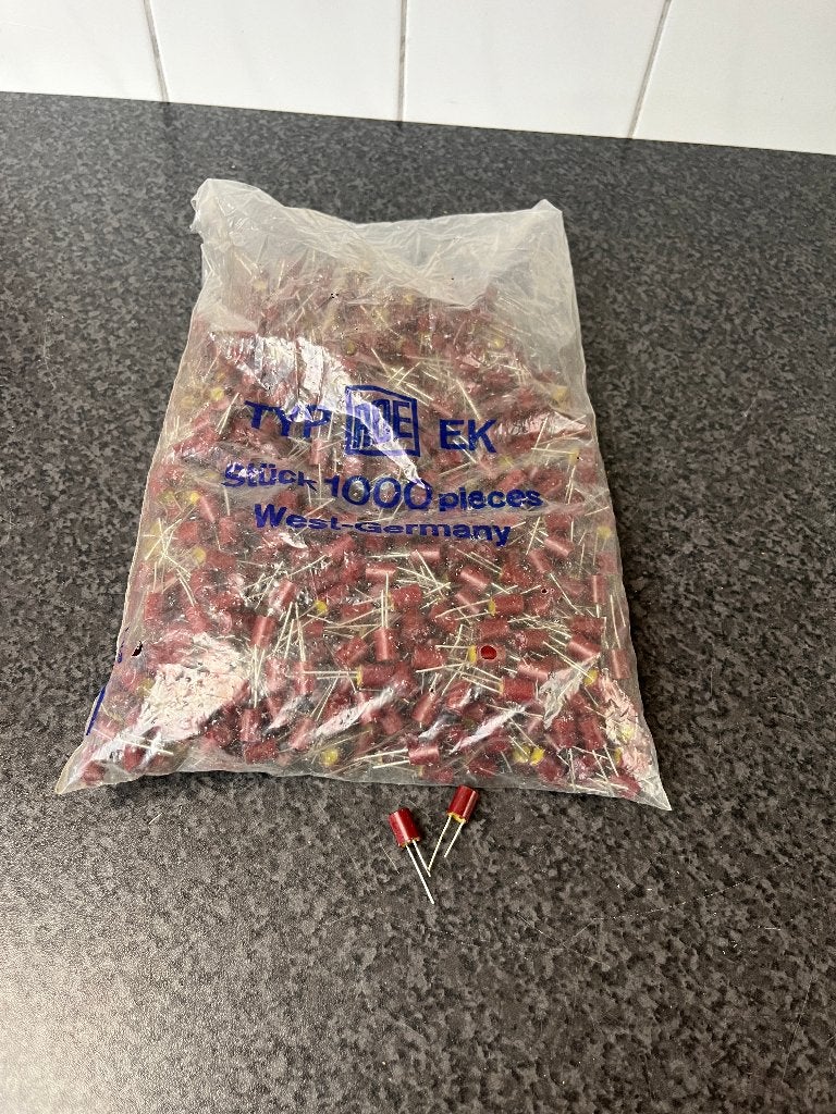 1000x nieuwe Roe elco 1 UF , 63 volt . NOS., Ophalen of Verzenden, Nieuw