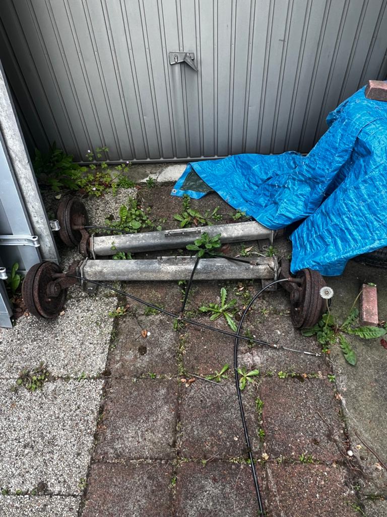 (Kapot) Aanhangwagen as met remmen - Josef Peitz Jun. KG, Ophalen, Gebruikt, Duitsland, Peitz@gmail.com