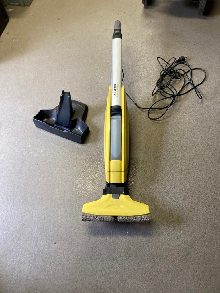 Kärcher FC 5 vloerreiniger, Witgoed en Apparatuur, Stofzuigers, Ophalen, Gebruikt, Reservoir, Minder dan 1200 watt