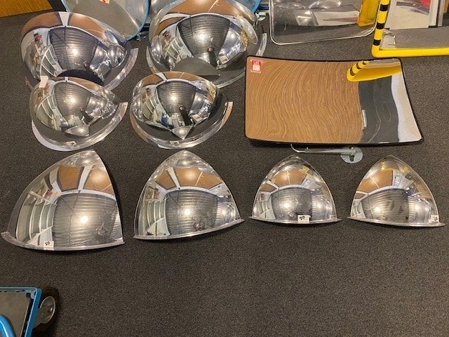 Diverse parabool spiegels / veiligheidsspiegels OUTLET, Niet ingevuld, Niet ingevuld, Nieuw, Ophalen of Verzenden