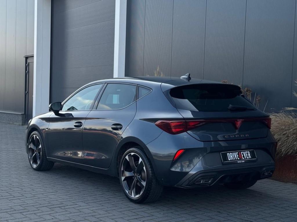 CUPRA Leon 1.5 e-TSI 2025 GARANTIE NAVI CLIMATE APPLE CARPLA, Auto's, Cupra, Automaat, 4 cilinders, 150 pk, Leon