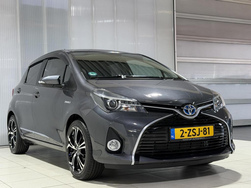 Toyota Yaris 1.5 Hybrid Lease Afn. Trekhaak! | Navigatie | A, Auto's, Gebruikt, Euro 6, 4 cilinders, 49 €/maand