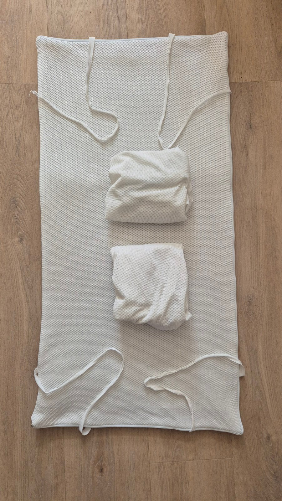 Aerosleep matras met twee hoezen, Kinderen en Baby's, Kinderkamer | Beddengoed, Jongetje of Meisje, Ophalen of Verzenden, Zo goed als nieuw