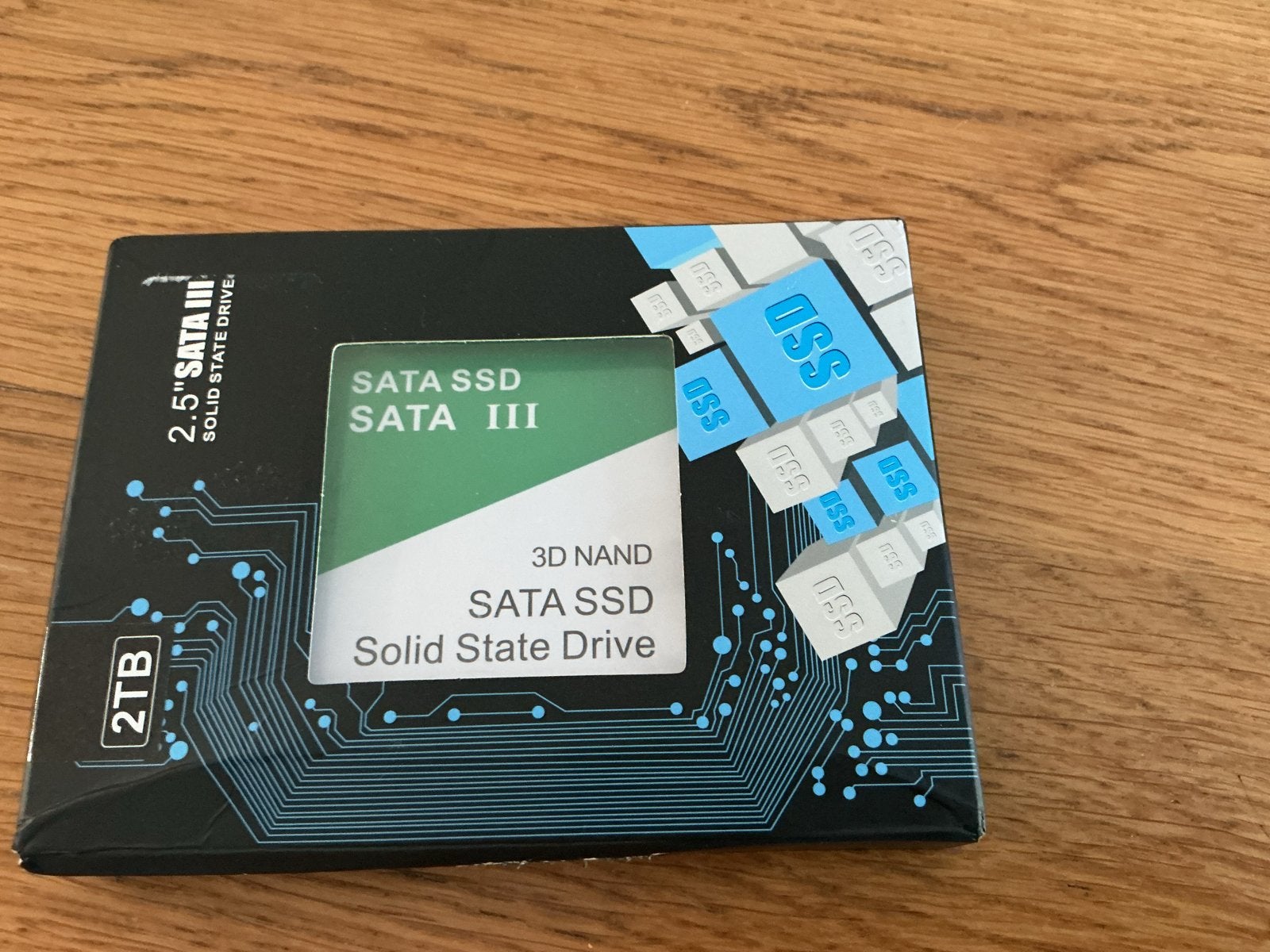 Nieuwe 2TB SATA III SSD voor laptop en desktop, Intern, Verzenden, Server, Nieuw