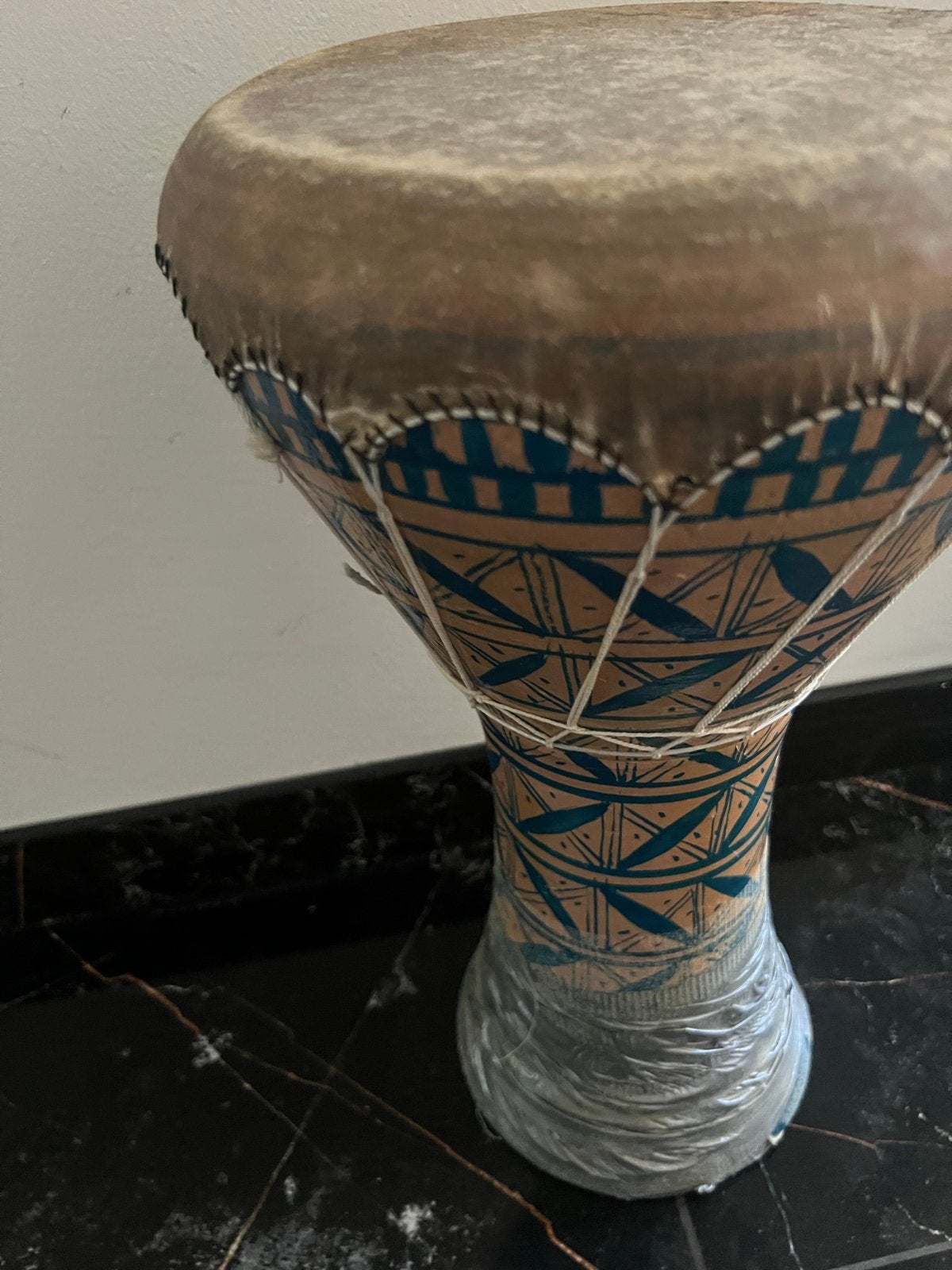Mooie Darbuka uit Tunesië - Zo goed als nieuw, Ophalen, Zo goed als nieuw, Overige merken