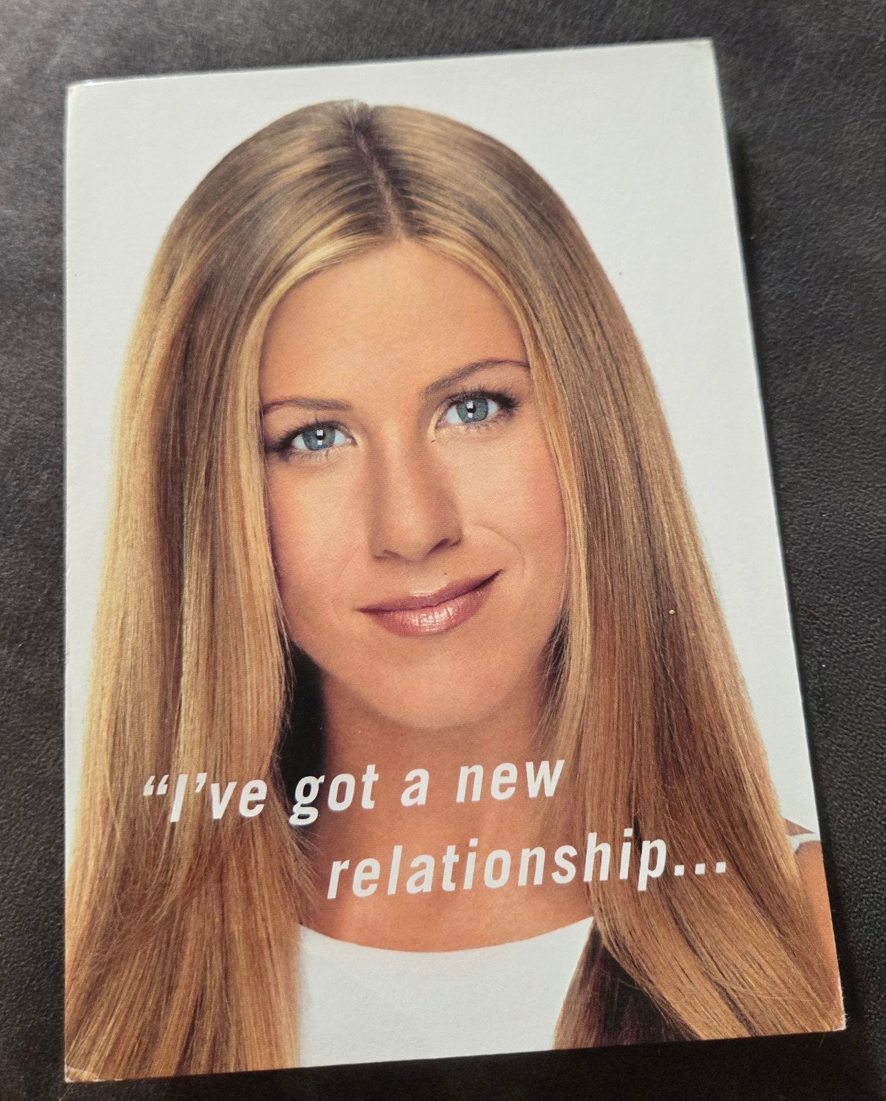 Jennifer Aniston - L'Oréal Elvive, Verzenden, 1980 tot heden, Ongelopen, Sterren en Beroemdheden