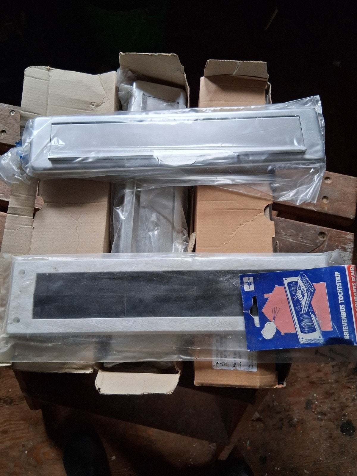 brievenbus plaat, Doe-het-zelf en Verbouw, Hang- en Sluitwerk, Ophalen of Verzenden, Nieuw, Overige materialen