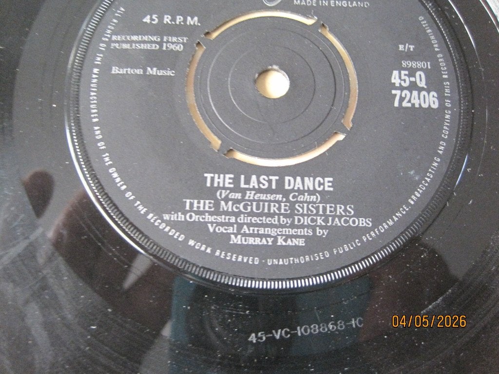 The McGuire sisters   -   Nine o'clock, Originele persing, 7 inch, Ophalen of Verzenden, Zo goed als nieuw