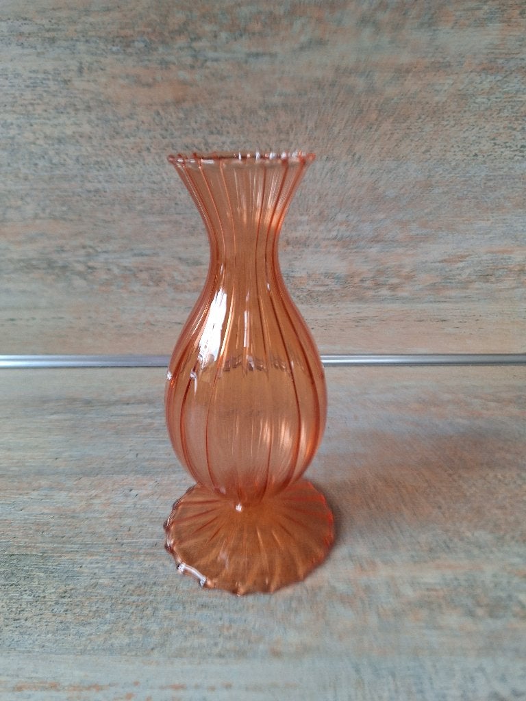 Oranje glazen vaasje - 16,5 cm hoog, Ophalen, Oranje, 17 cm, Glas