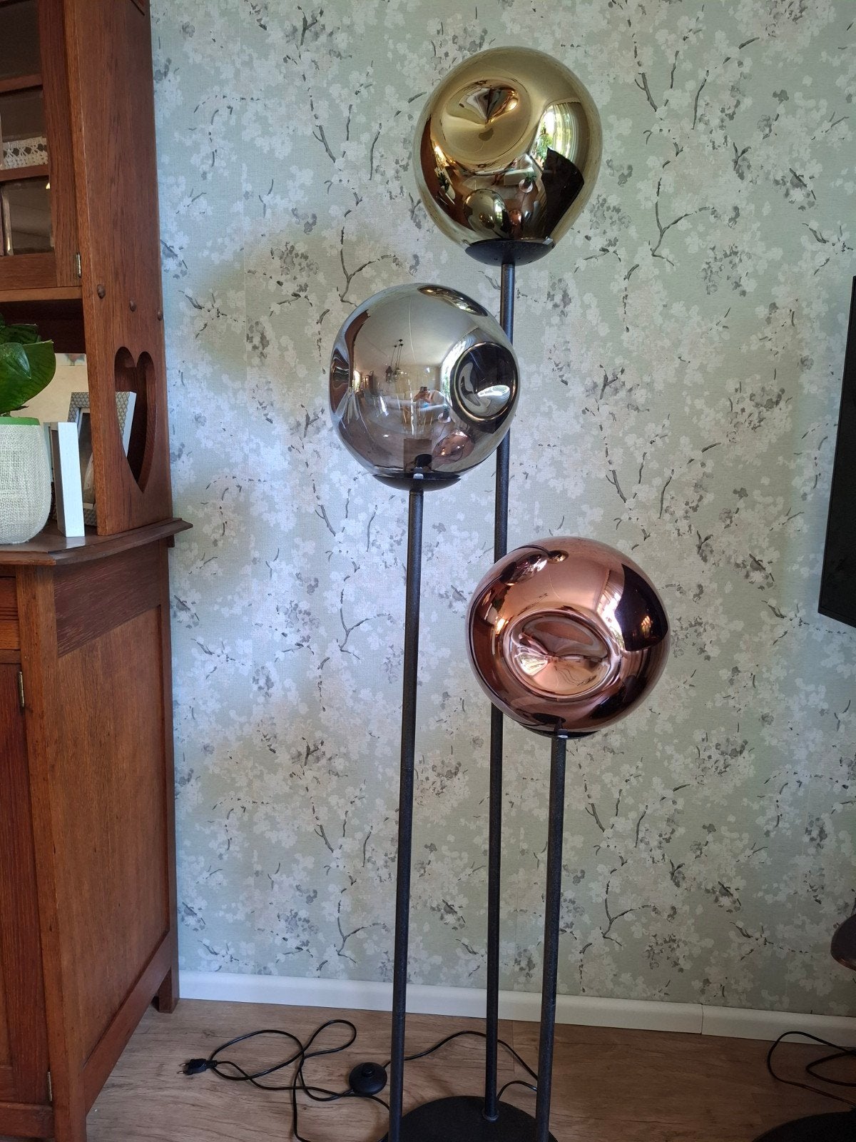 Moderne Vloerlamp met Drie Bollen - Goud, Zilver, Koper, Ophalen, Modern, Industrieel, Design, E27 (groot), Zo goed als nieuw