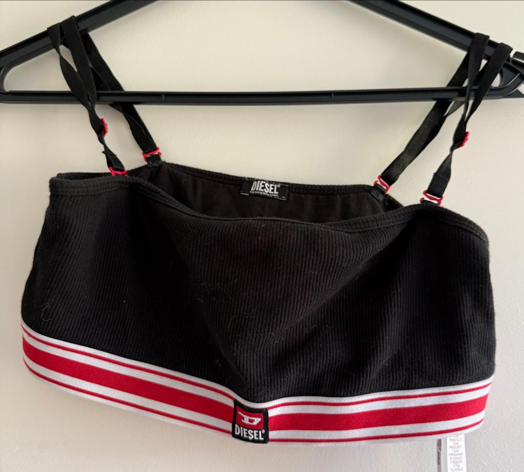 Diesel crop top zwart met rode en witte band, Kleding | Dames, Zwart, Ophalen of Verzenden, Zo goed als nieuw, Maat 36 (S)