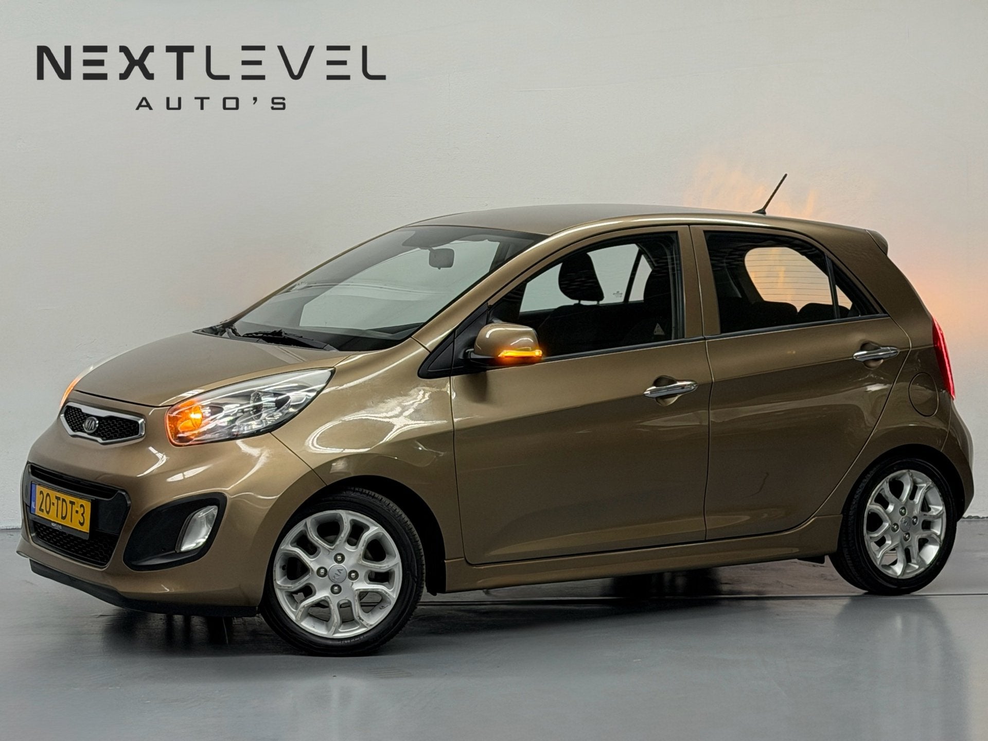 Kia Picanto 1.2 CVVT Comfort Pack Keyless Airco Apk Nette Au, 86 pk, Gebruikt, 4 cilinders, Bruin