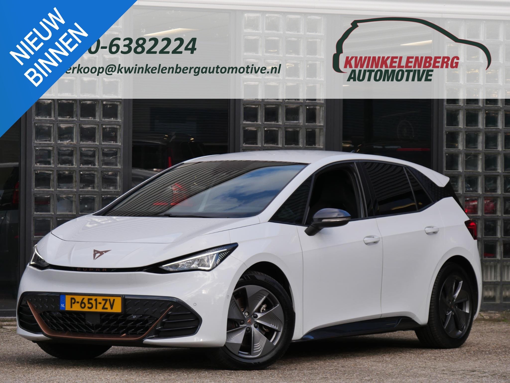 CUPRA Born 62kWh BUSINESS PLUS/ CAMERA/ PDC V+A/ NL-AUTO/ SO, Auto's, Automaat, Gebruikt, Wit, Origineel Nederlands