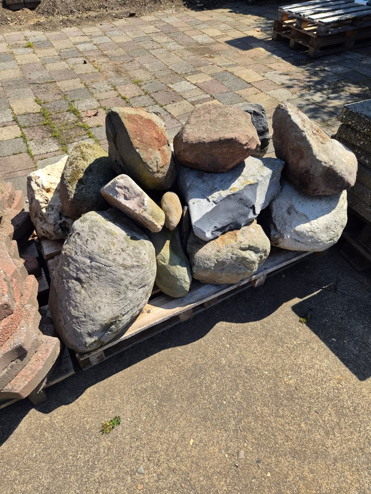 Zwerfkeien +/- 1000KG., Tuin en Terras, Grind, Keien en Split, Ophalen of Verzenden, Nieuw, Multi, Kei