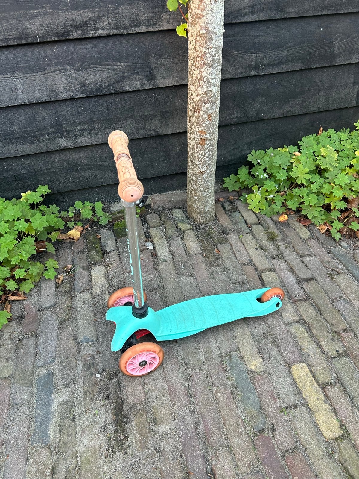 Micro Maxi Deluxe LED kinderstep lichtgevende wielen, Fietsen en Brommers, Ophalen, Gebruikt, Gewone step