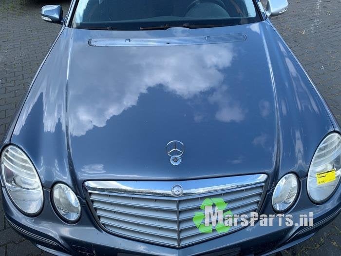 Motorkap van een Mercedes E-Klasse (353), Gebruikt, -, Ophalen of Verzenden, -