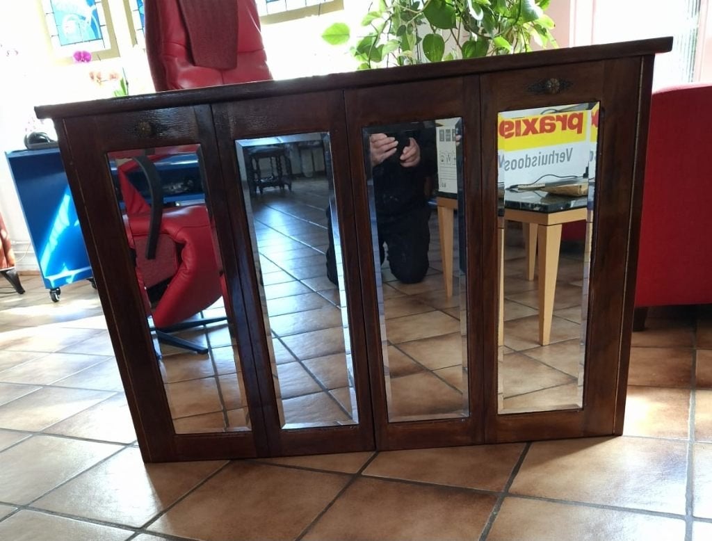 Tv met tv kast, Ophalen, Gebruikt, 100 tot 150 cm, 100 tot 150 cm