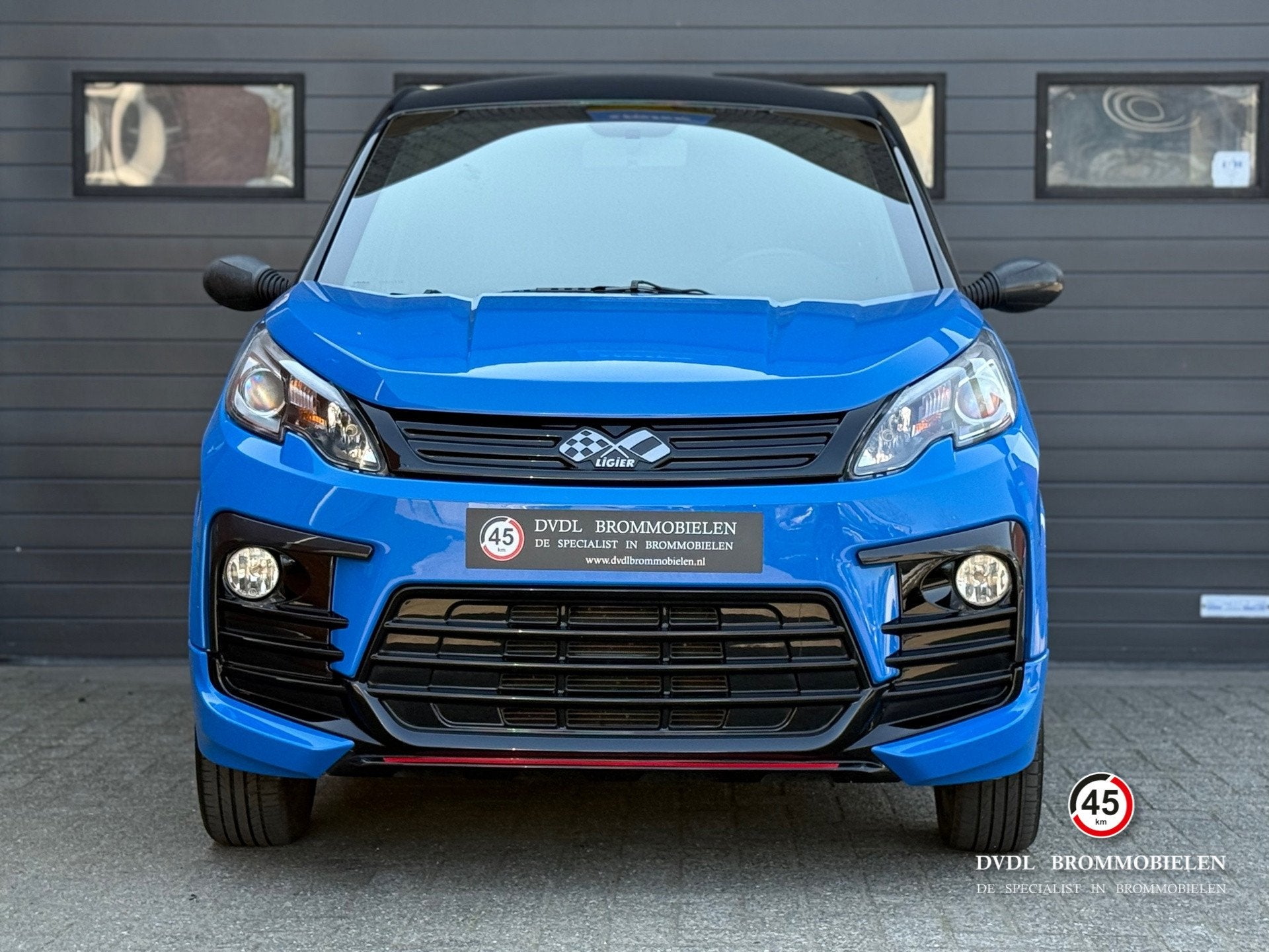 Ligier JS60 Sport Ultimate Brommobiel 2022 1e eig 21dkm ZGAN, Gebruikt, DVDL Brommobielen, Staarten 32
5281PL  Boxtel, NL, Info@dvdlbrommobielen.nl