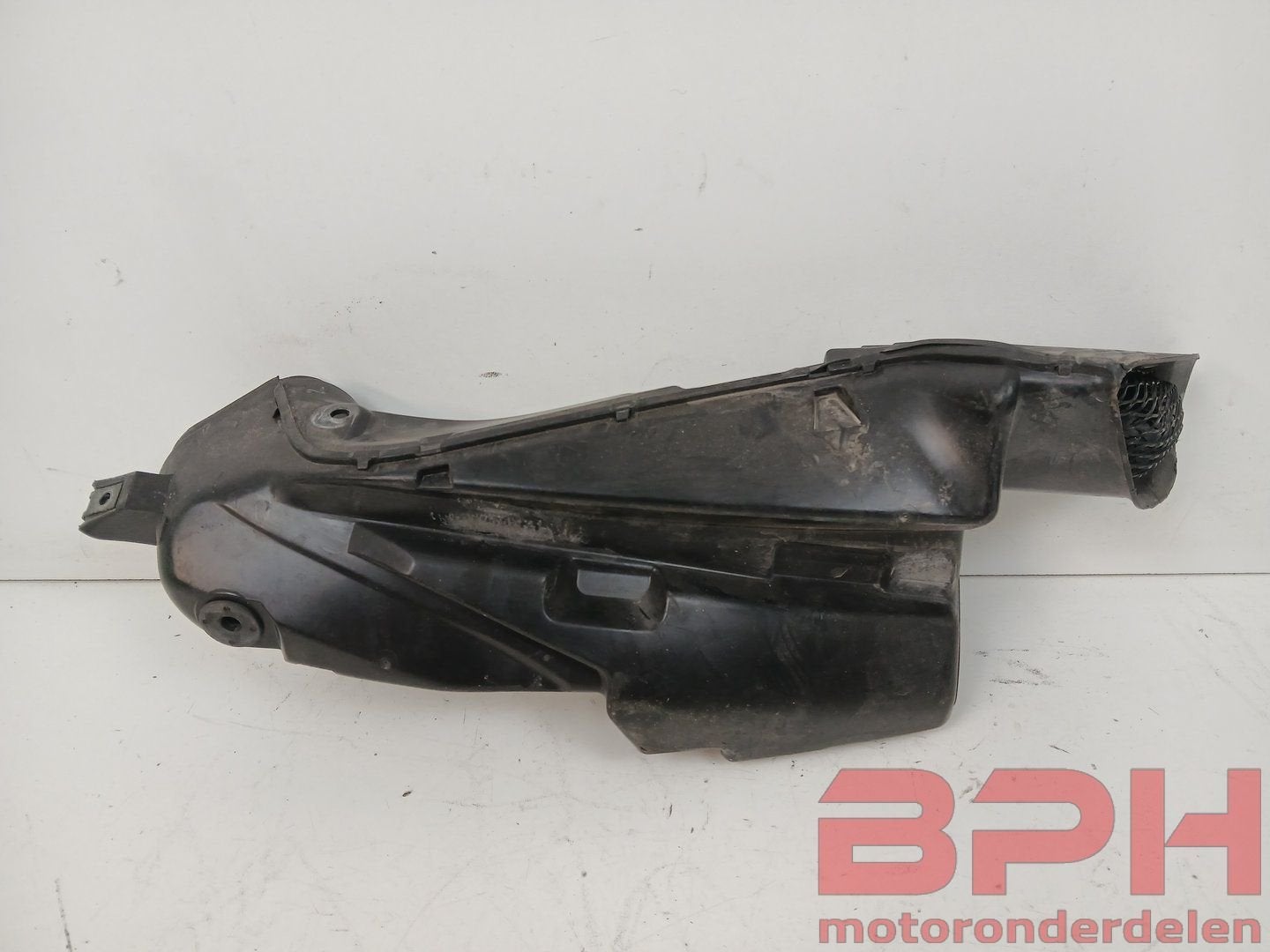 Ramair buis rechts Suzuki GSX-R 600 750 K6 - K7 2006 t/m 200, Gebruikt, -, -, Ophalen of Verzenden