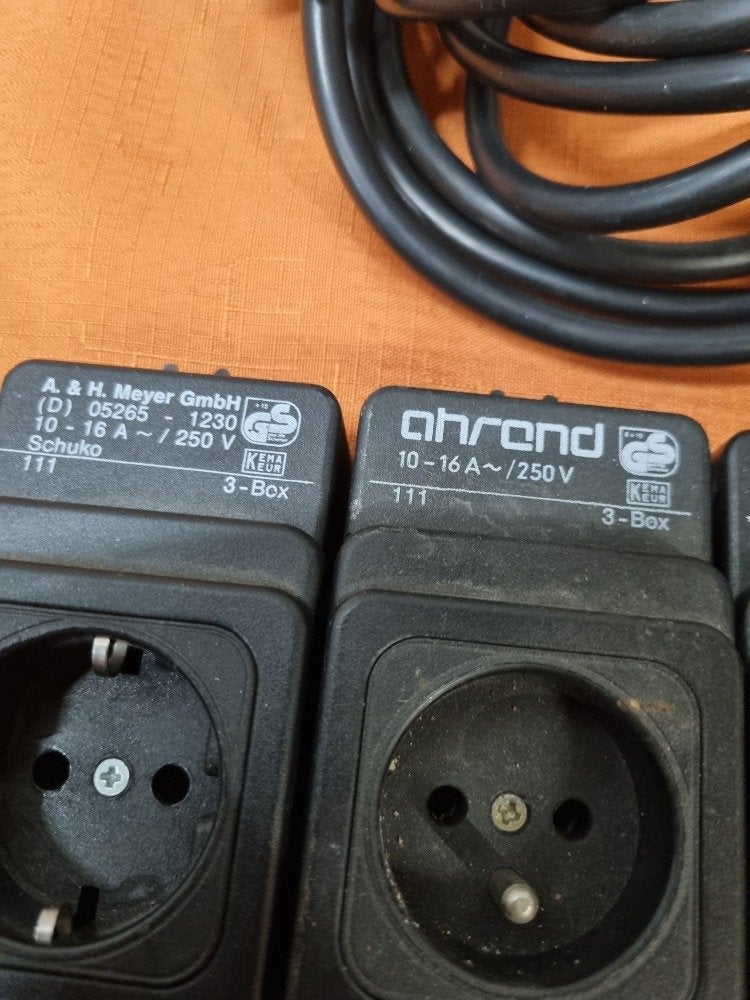 contactdozen ahrend wieland met schakel kabels, Ophalen of Verzenden, 'T Olde Gre-j, Info@toldegrej.nl, Endepoelstraat 20f Didam