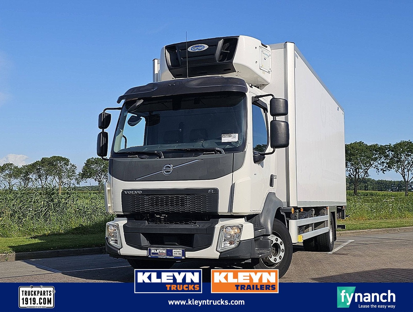 VOLVO FL 210.14 carrier taillift, Auto's, Automaat, Euro 6, Wit, Diesel