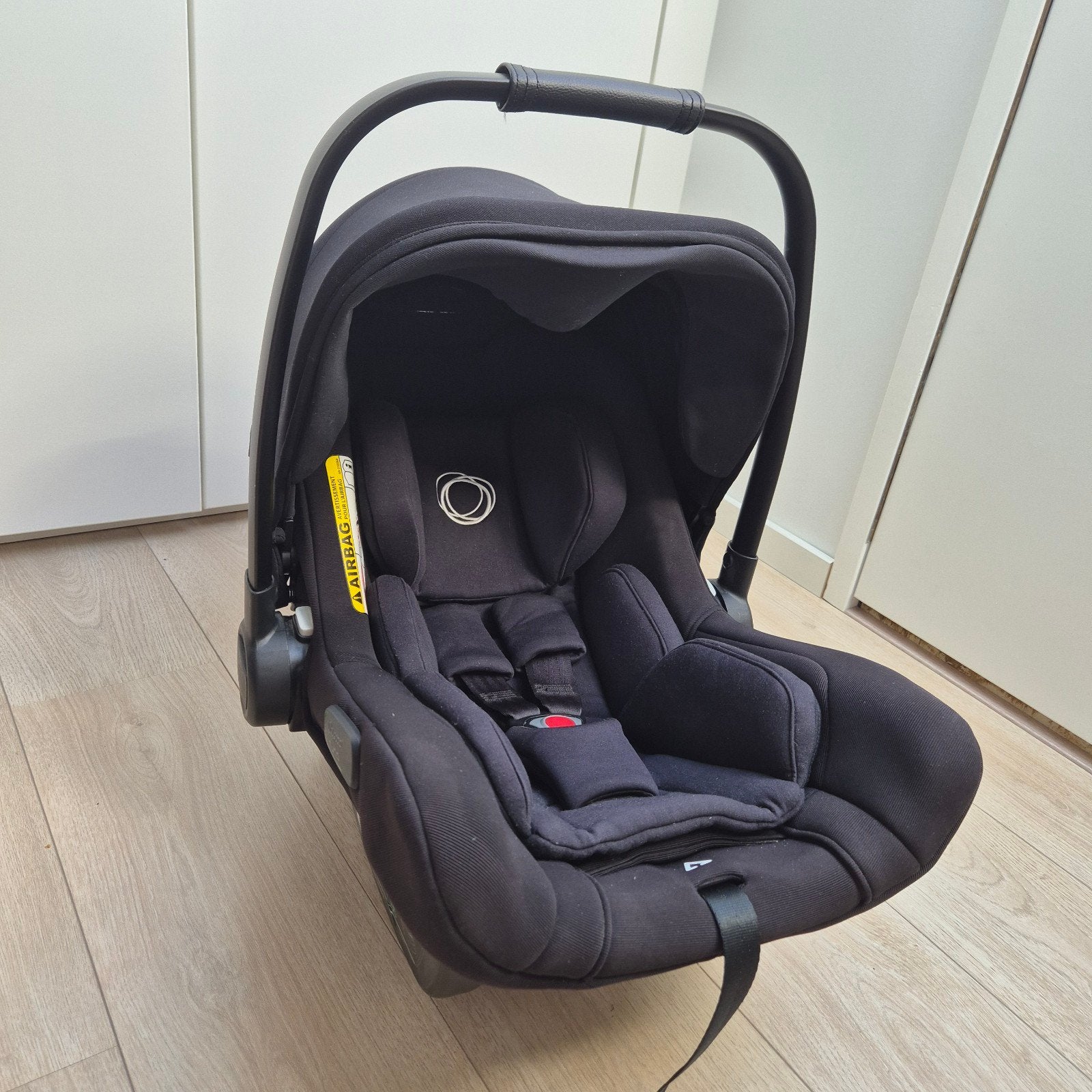 Bugaboo Turtle Air by Nuna autostoel met adapters, Kinderen en Baby's, Autostoeltjes, Autogordel of Isofix, Zijbescherming, Zo goed als nieuw