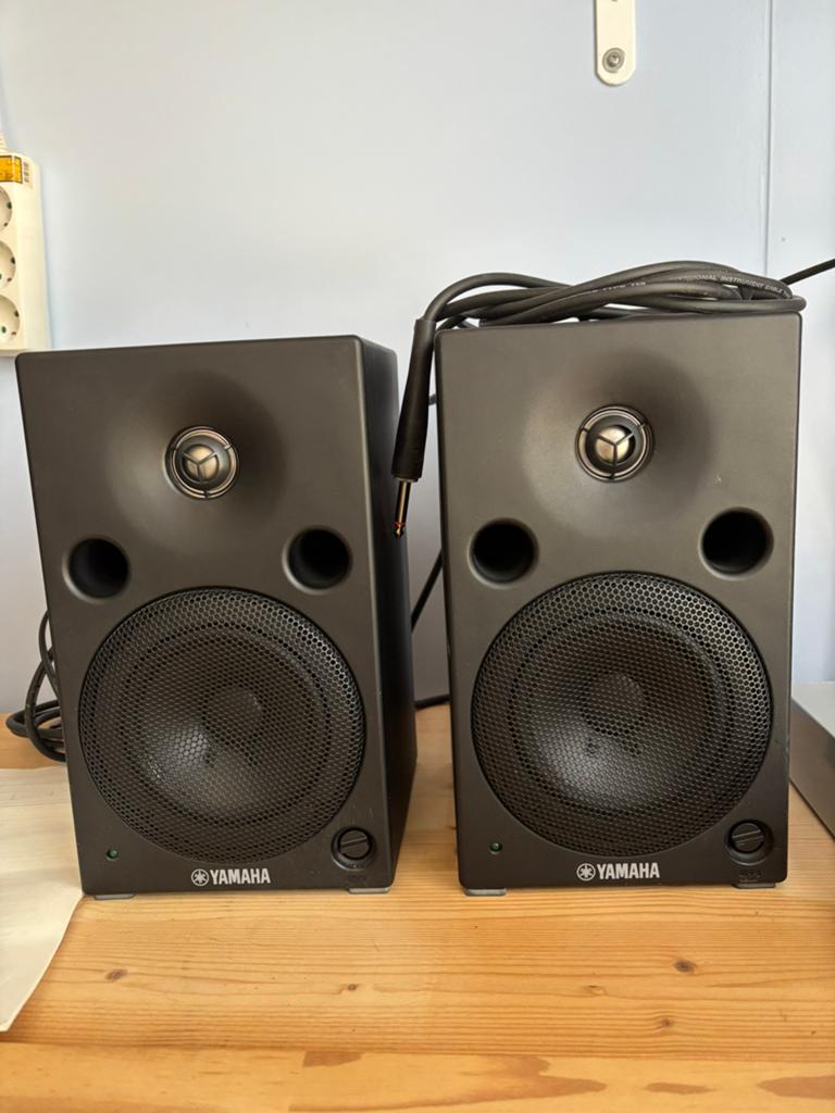 Yamaha monitor speaker MSP5, Audio, Tv en Foto, Luidsprekers, Zo goed als nieuw, 60 tot 120 watt, Front, Rear of Stereo speakers