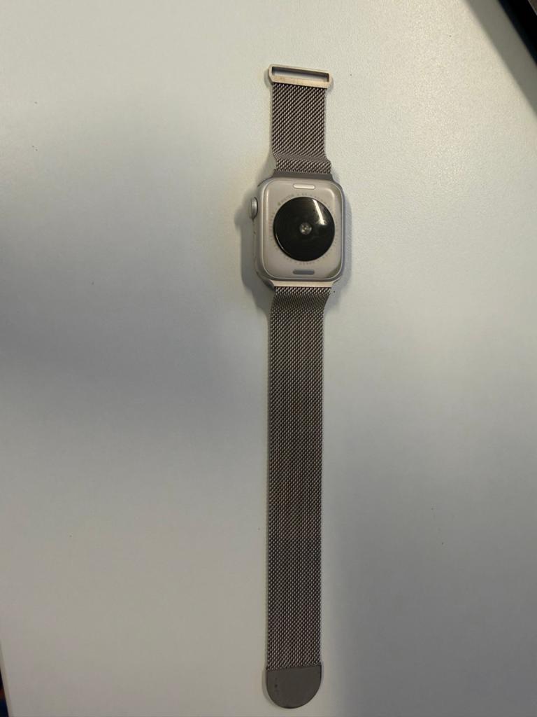 Apple Watch SE 2022 / 40mm, Sieraden, Tassen en Uiterlijk, Smartwatches, Afstand, IOS, Ophalen of Verzenden, Zo goed als nieuw
