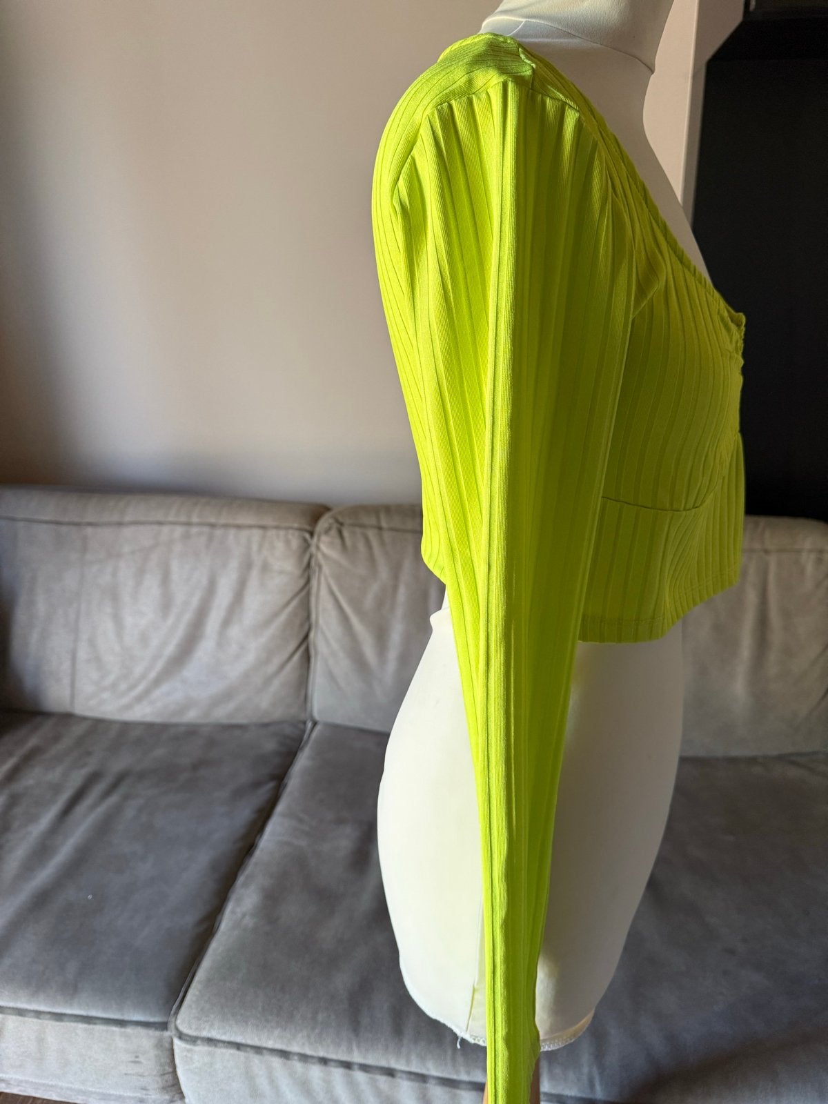 Zara geribbelde crop top lange mouw maat L nieuw, Geel, Maat 42/44 (L), Nieuw, Ophalen of Verzenden