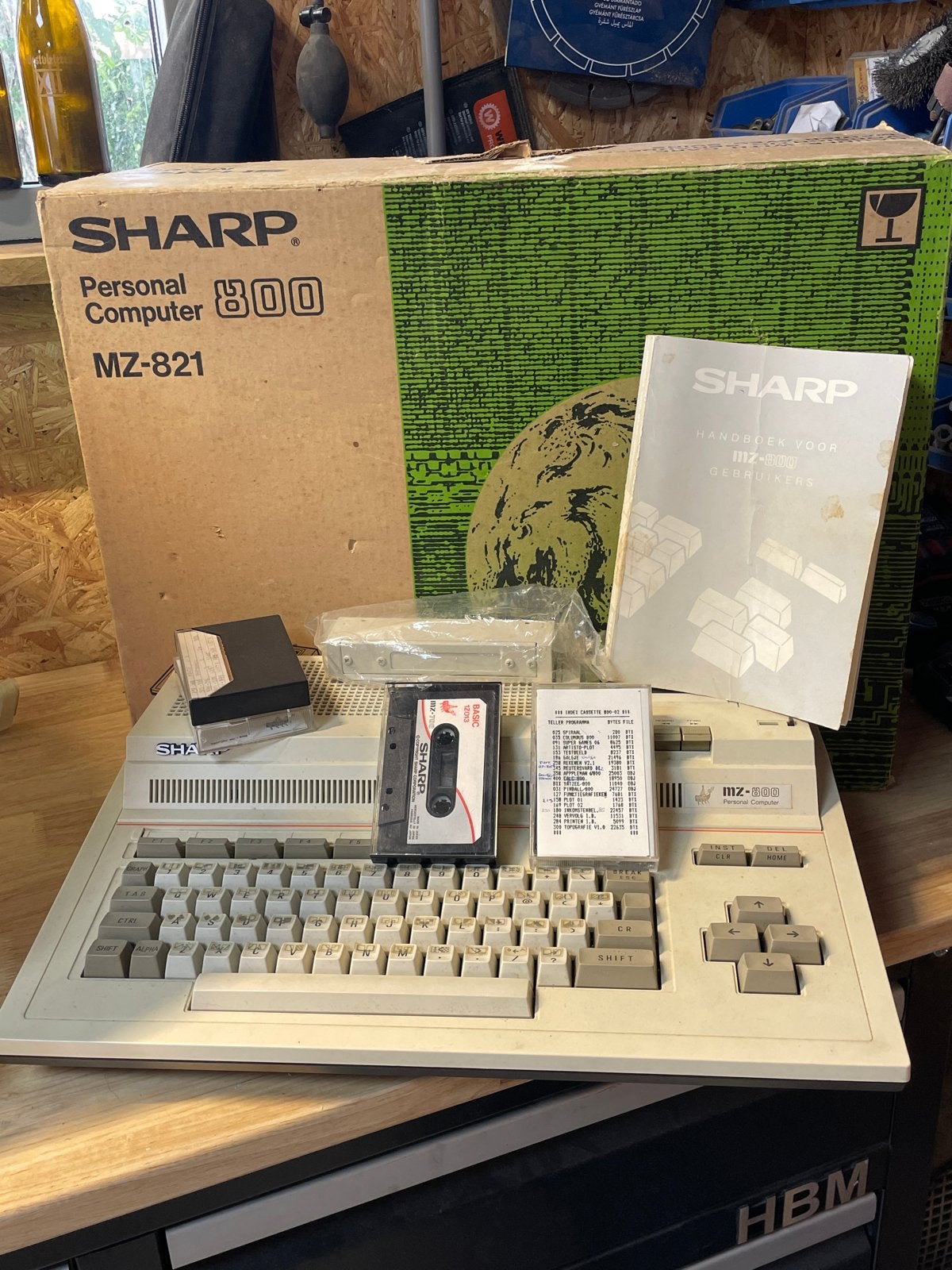 Sharp Personal Computer MZ-821 met originele doos, Ophalen of Verzenden