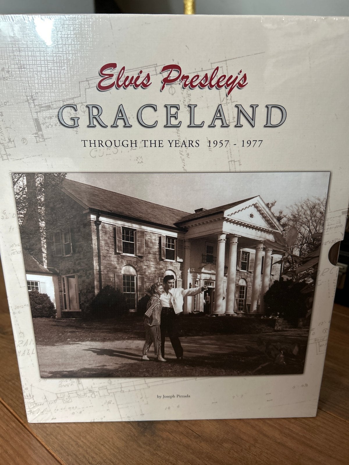 Elvis Presley's Graceland: Through the Years 1957-1977, Ophalen of Verzenden, Nieuw, Artiest